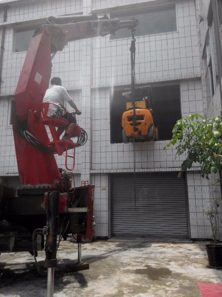 厚街高空作業車出租，一站式打包服務助力高效施工